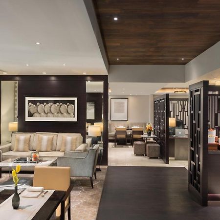 Aspen Chalets By Kempinski Hotel Mall Of The Emirates Dubaj Kültér fotó