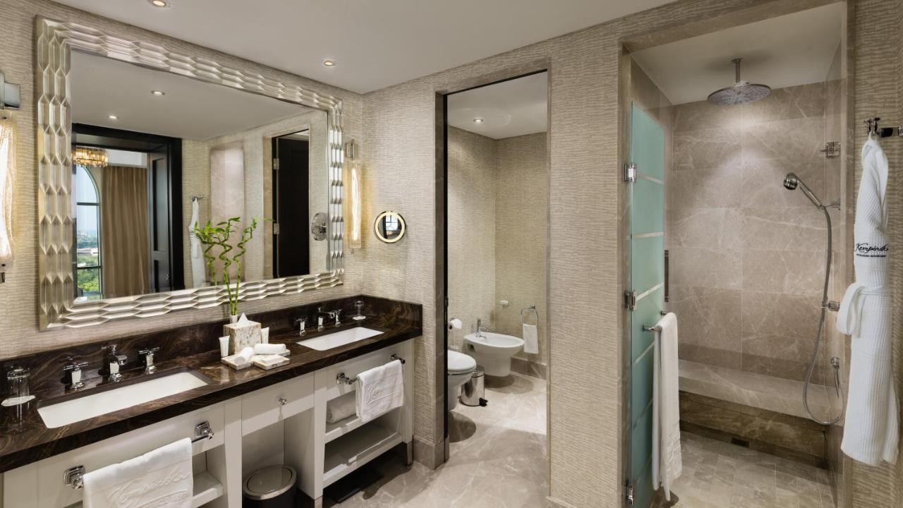 Aspen Chalets By Kempinski Hotel Mall Of The Emirates Dubaj Kültér fotó