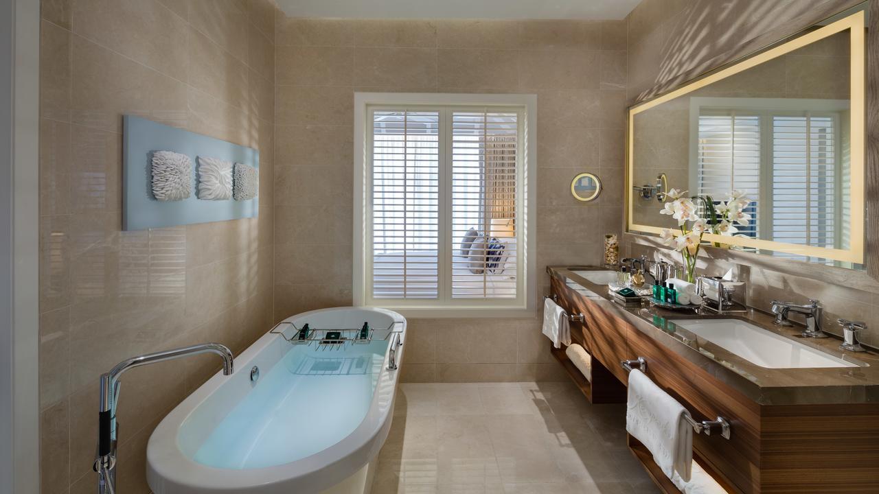 Aspen Chalets By Kempinski Hotel Mall Of The Emirates Dubaj Kültér fotó